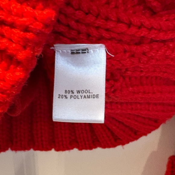 St. John Vibrant Red Cable Knit Cardigan - Picture 3 of 6